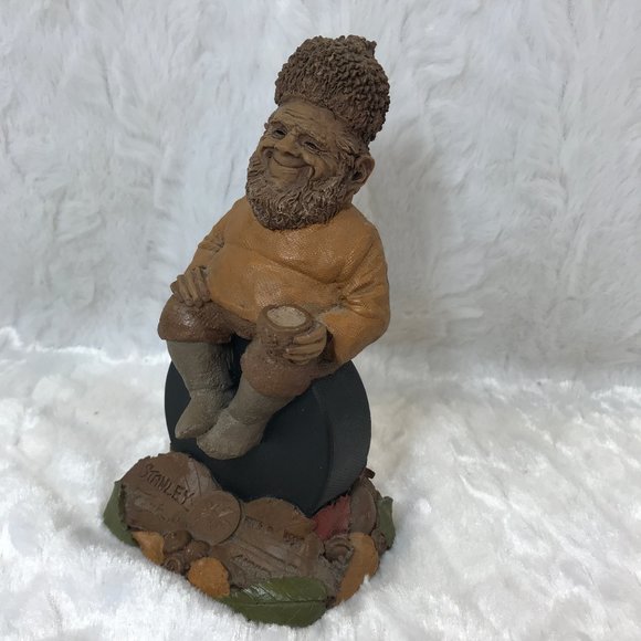 Tom Clark Gnome Stanley 1995 Retired Hockey - Picture 10 of 12